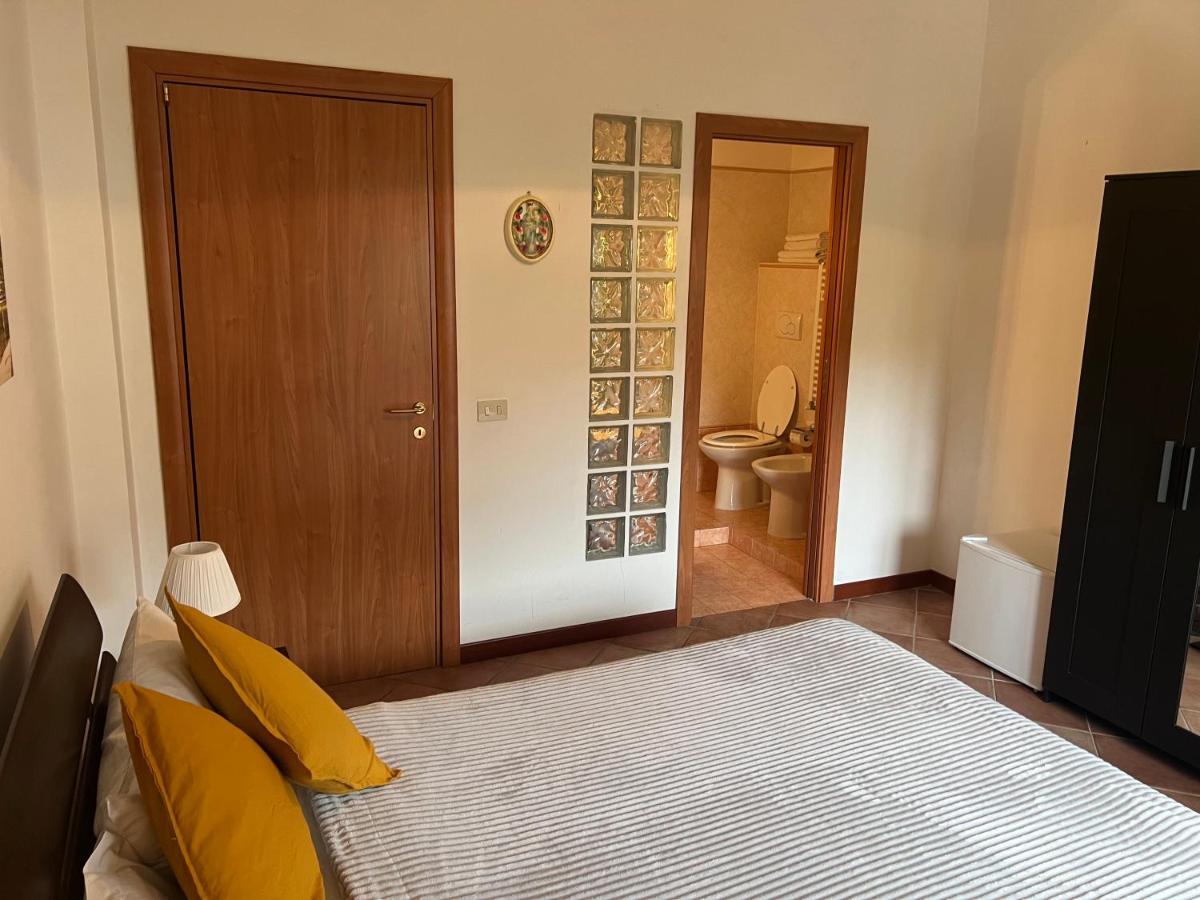 Hotel Centro Roma Metro Rebibbia Zewnętrze zdjęcie